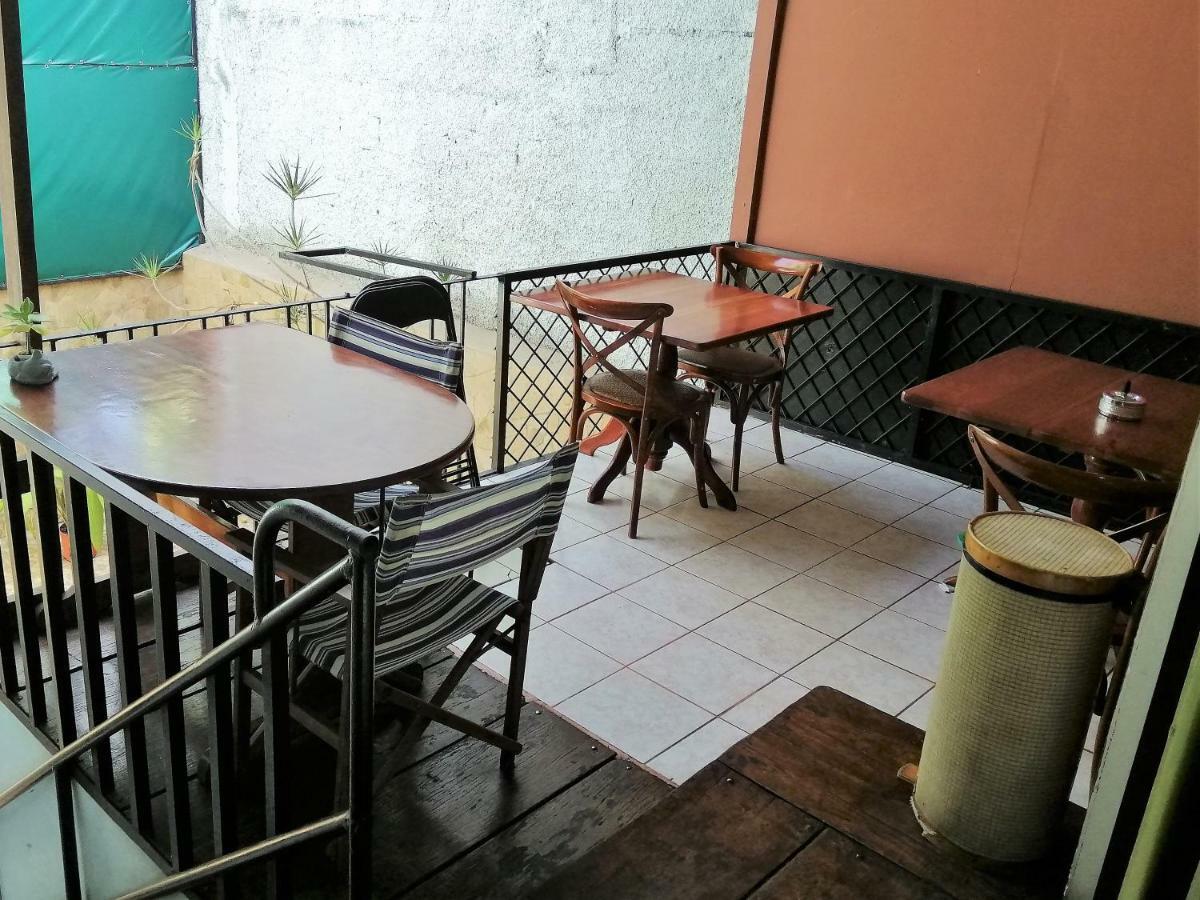 Casa Leon Hotel